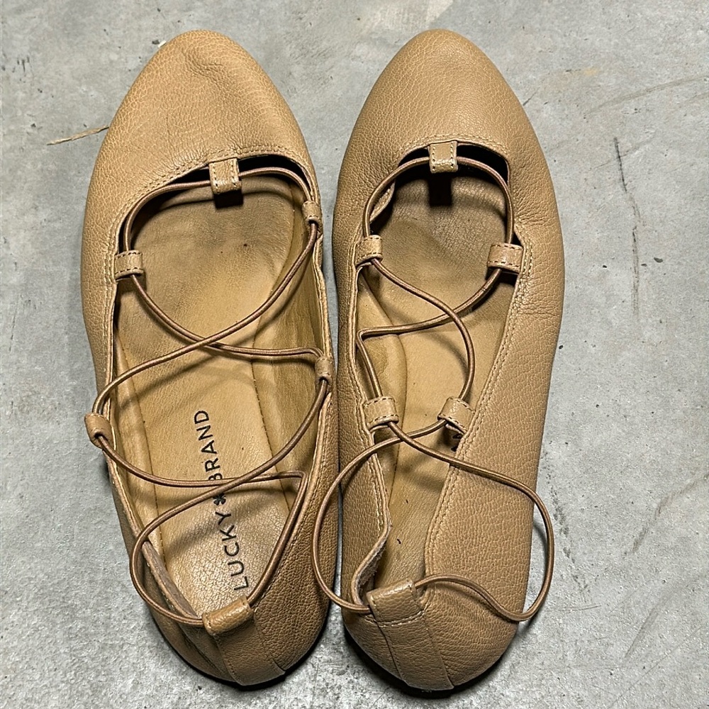 Lucky Brand Aviee Lace-Up Ballet Flats Women's Size 6 M‎ / Nude / Uu-11